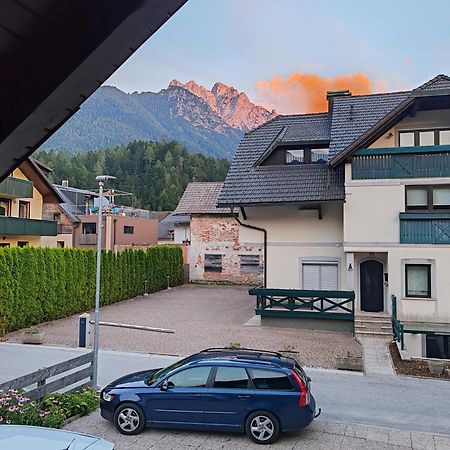 Apartments & Rooms Smucka クランスカゴーラ エクステリア 写真