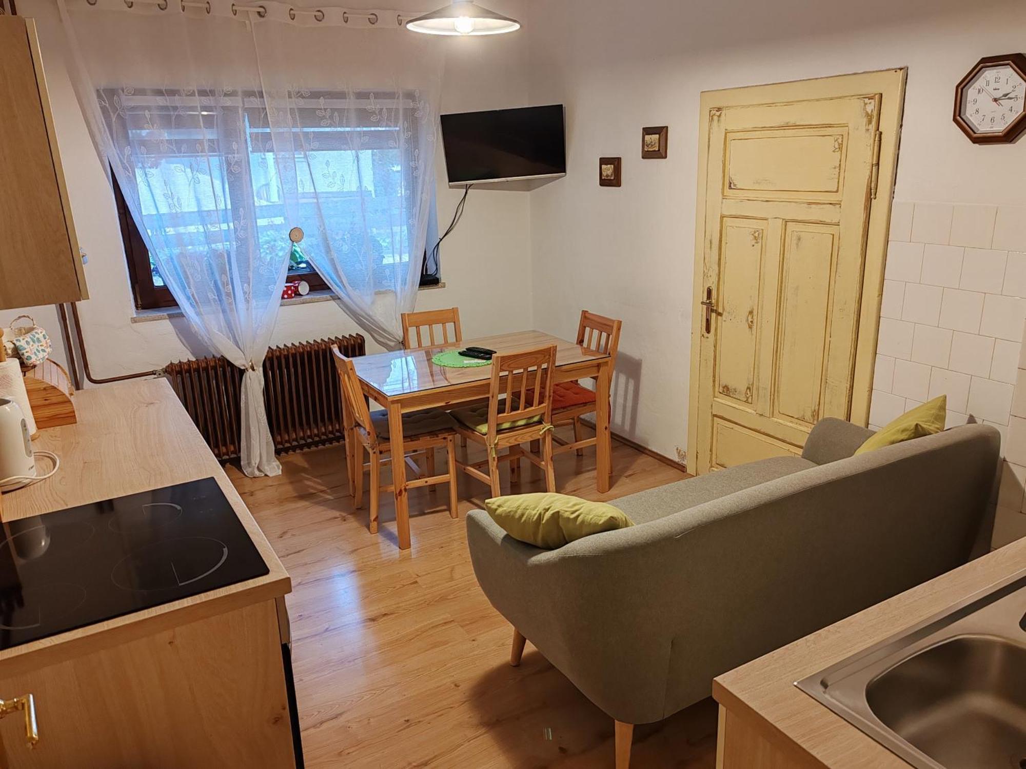 Apartments & Rooms Smucka クランスカゴーラ エクステリア 写真