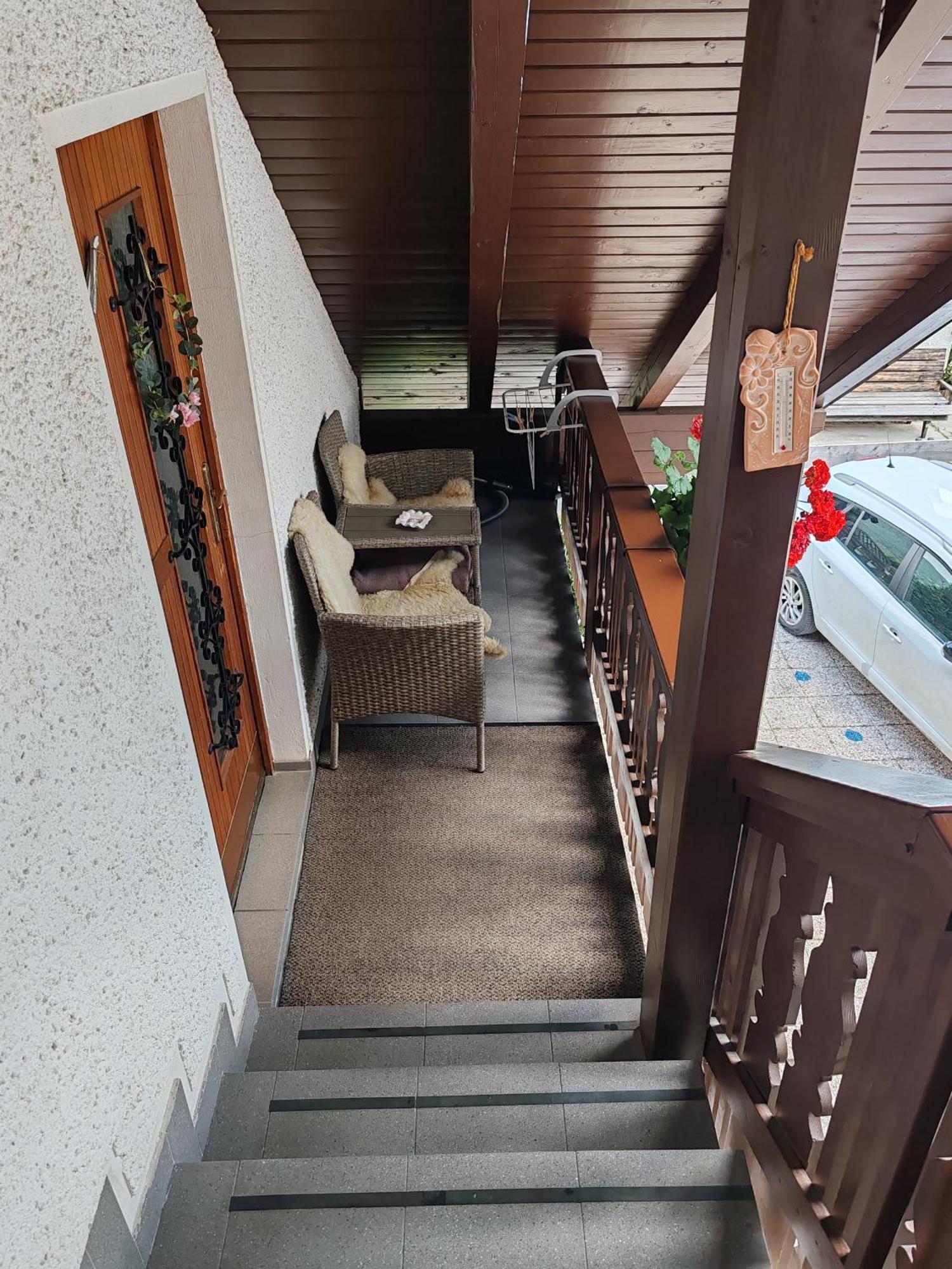 Apartments & Rooms Smucka クランスカゴーラ エクステリア 写真