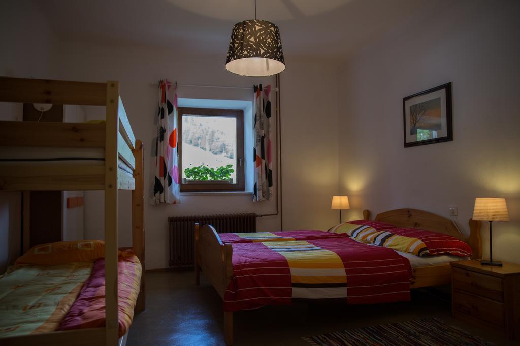 Apartments & Rooms Smucka クランスカゴーラ エクステリア 写真